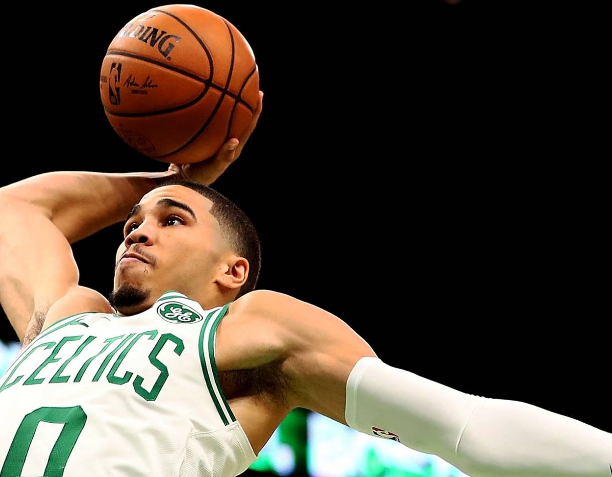 塔图姆三巨头联手，黄蜂得分突破，助攻爆棚冲击季后赛！